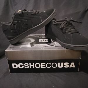 DC Mens/ Women's Net shoes